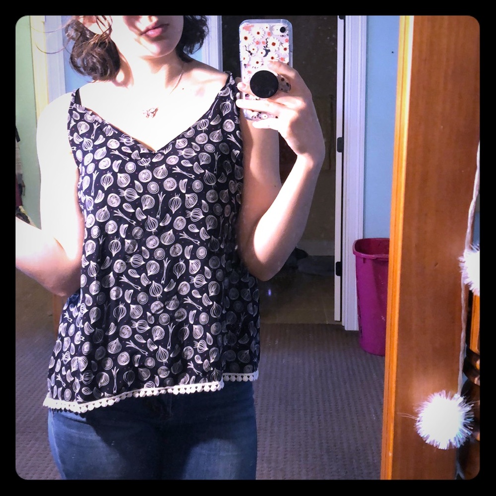 onion patterned summery tank